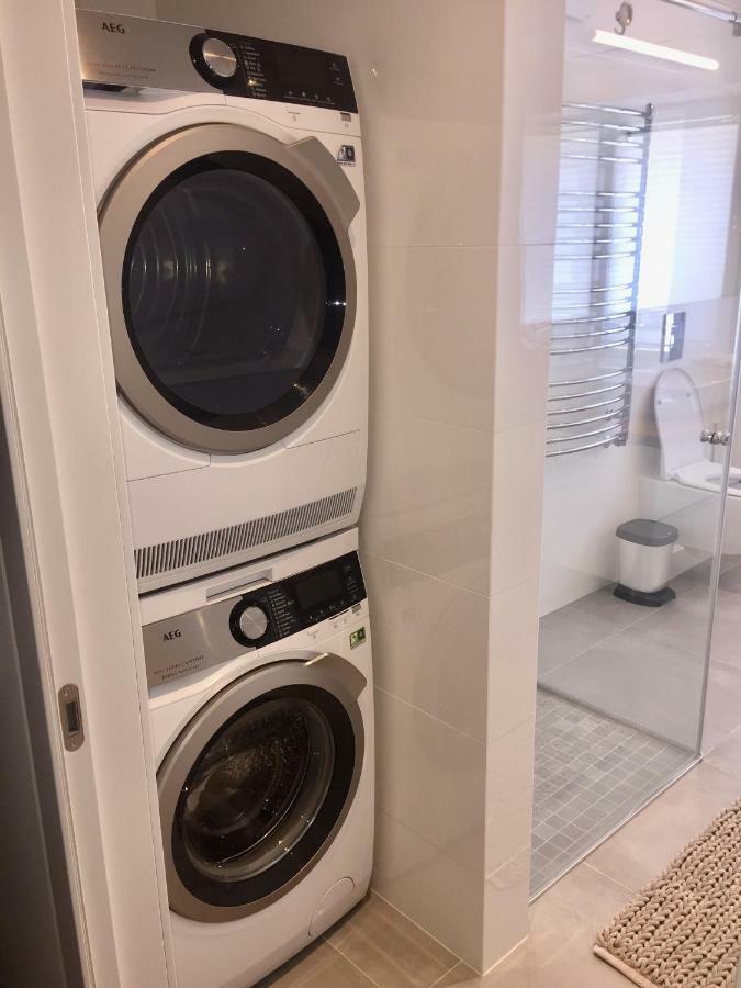 Modern City Center Apartment Marijampolė Kültér fotó